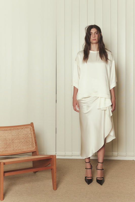 Boxy T-Shirt in White Satin